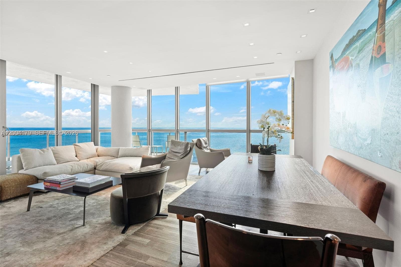 101 20th St 2007 photo 6