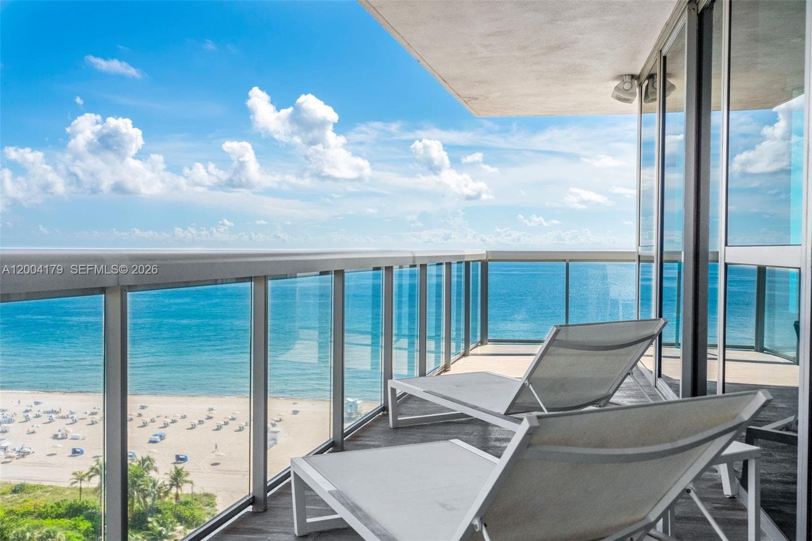 101 20th St 2007 photo 7