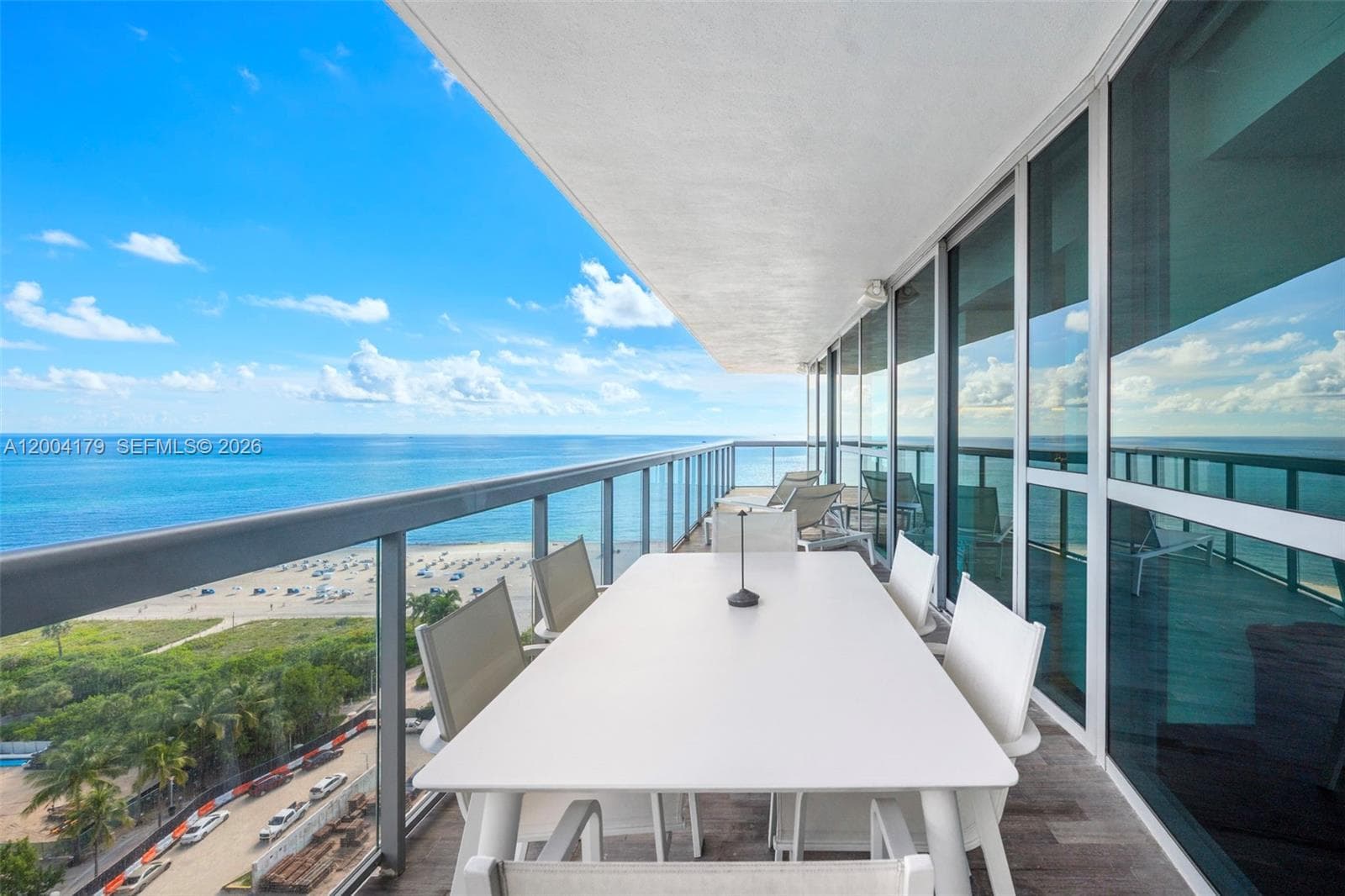 101 20th St 2007 photo 5