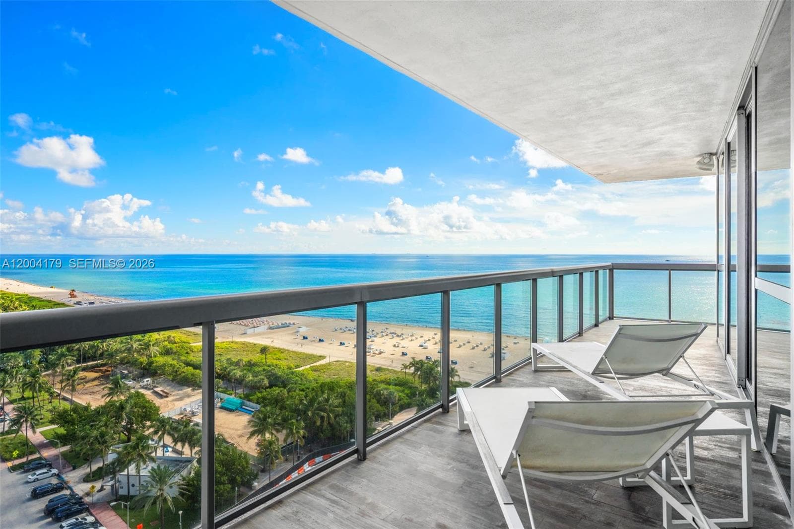 101 20th St 2007 photo 8