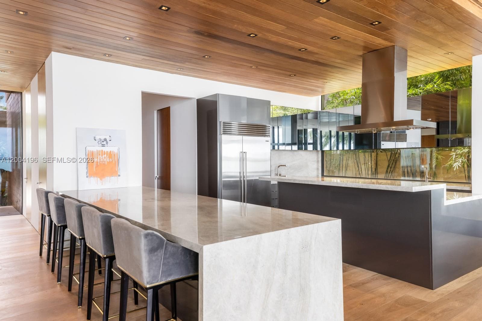 825 Dilido Dr photo 6