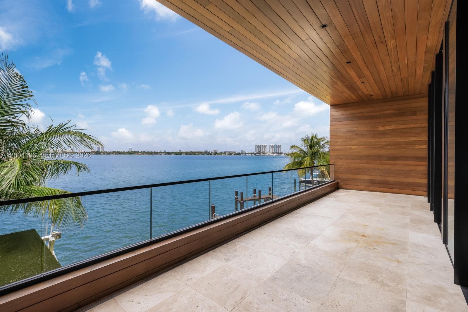 825 Dilido Dr photo 18