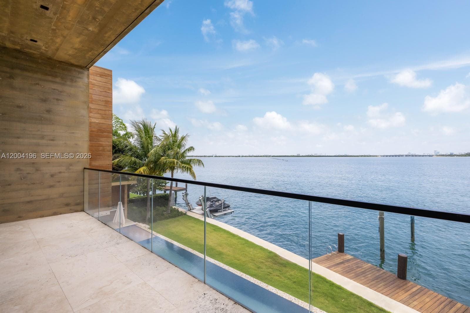 825 Dilido Dr photo 21