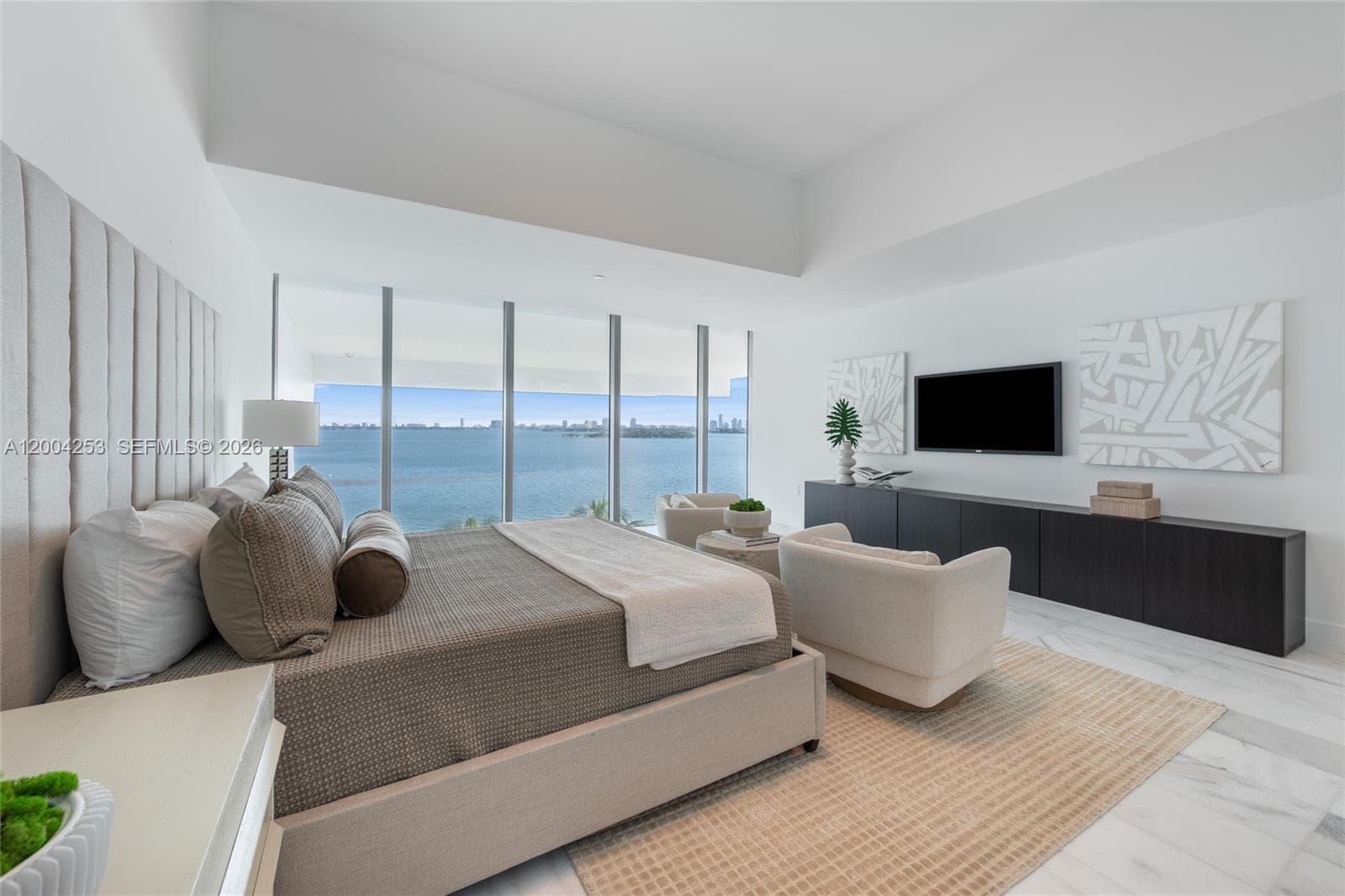 700 26th Ter TH-403 photo 20