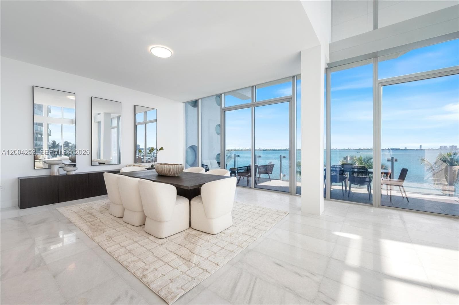 700 26th Ter TH-403 photo 11