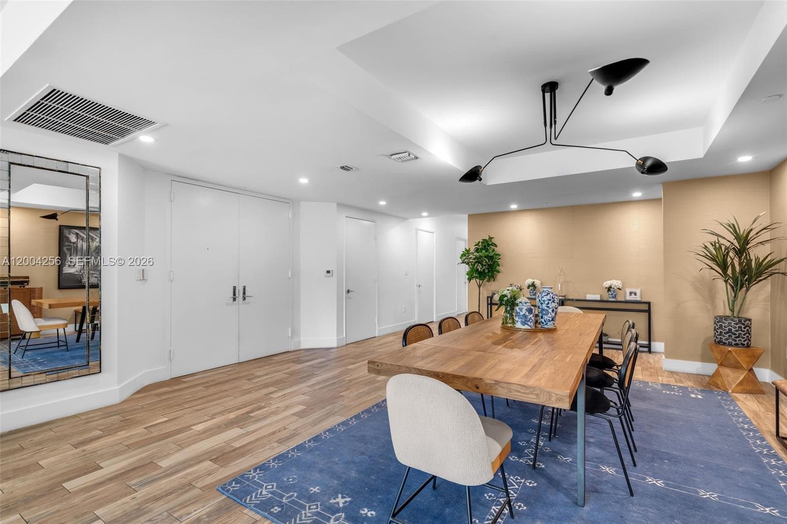 791 Crandon Blvd 302 photo 6