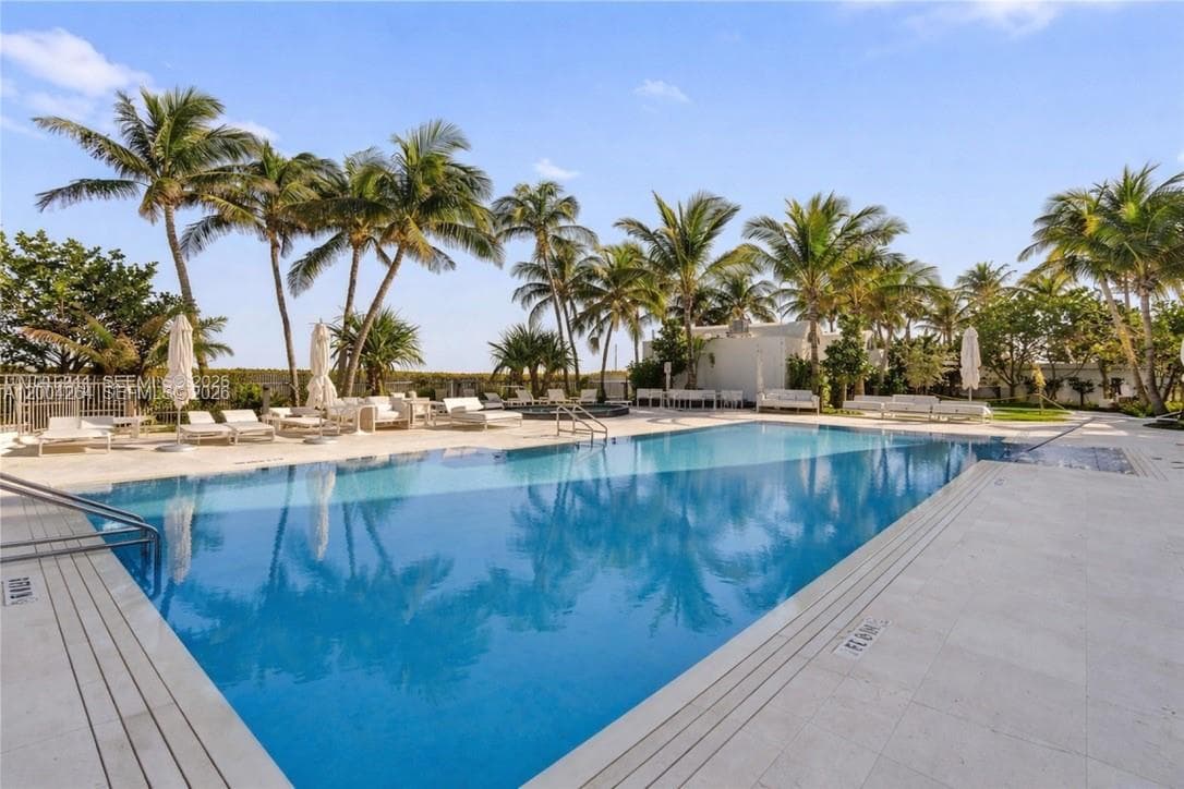 6365 Collins Ave 3204 photo 17