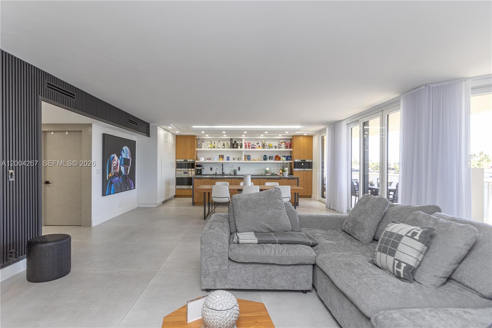 20191 Country Club Dr TH9 photo 4