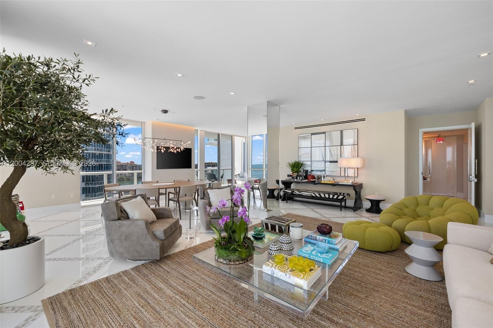 50 Pointe Dr 1502/03 photo 5