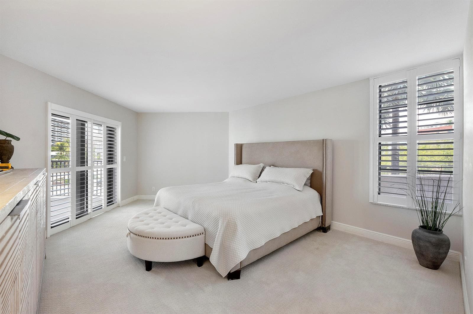 501 N Riverside Drive 203 photo 15