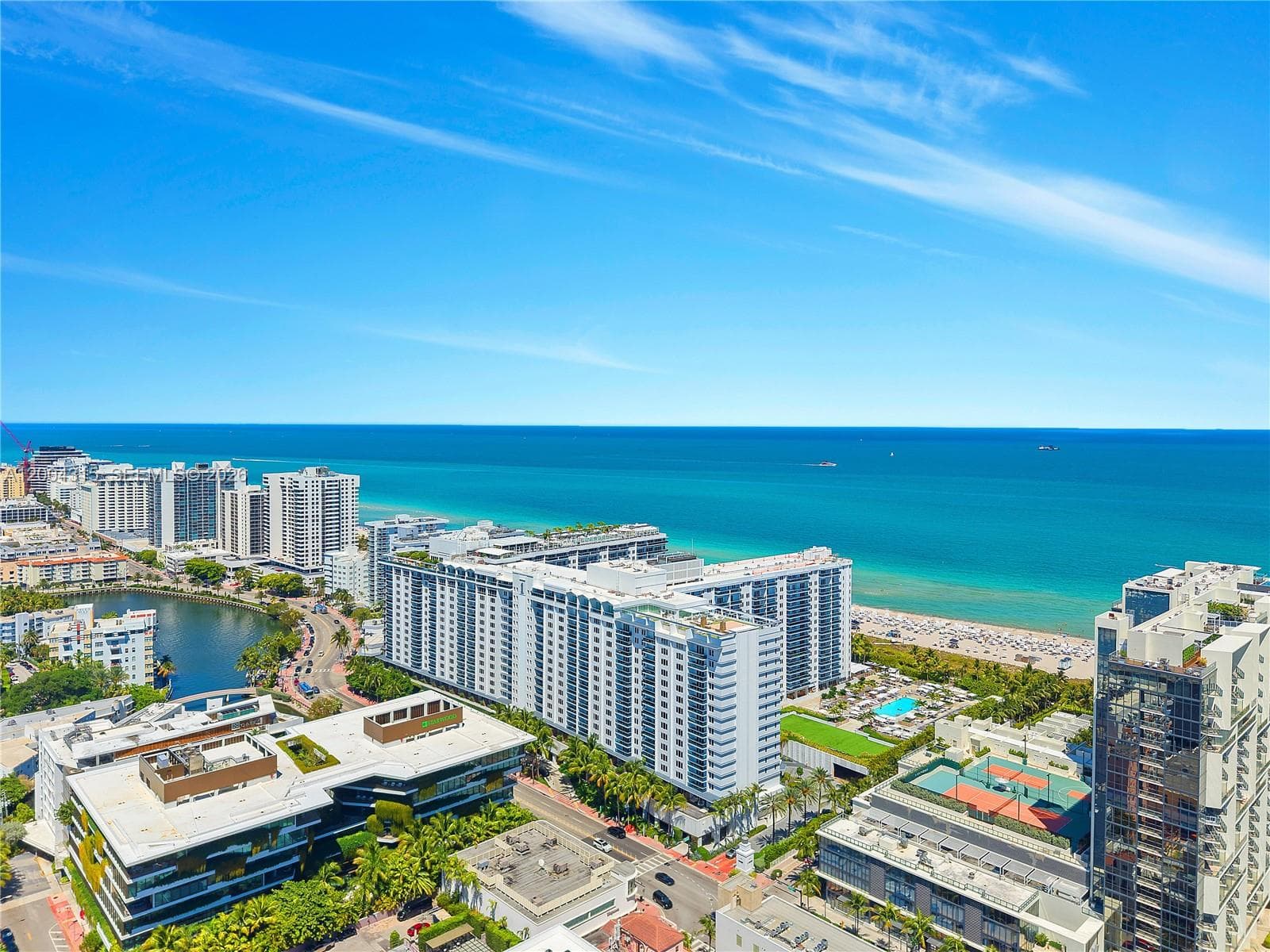 2301 Collins Ave 432 photo 16