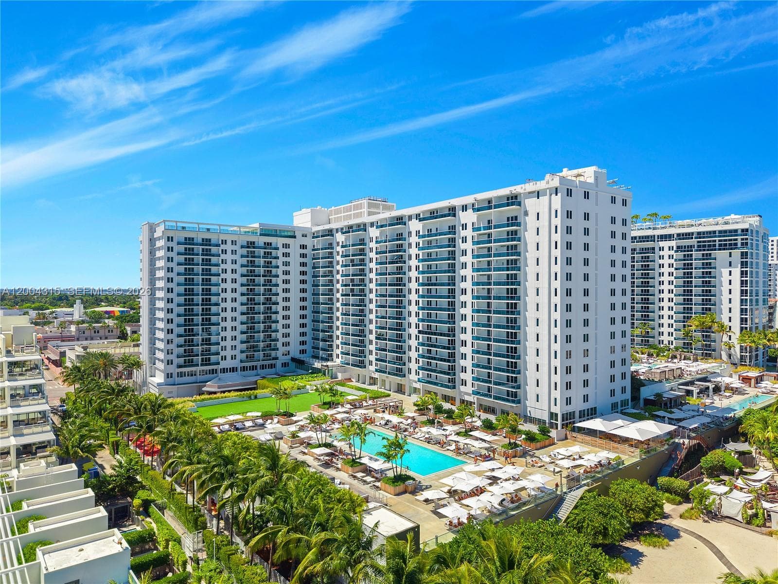 2301 Collins Ave 432 photo 15
