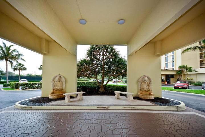 200 Ocean Trail Way 1105 photo 16