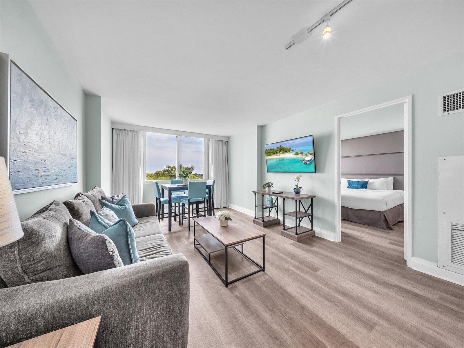 2670 E Sunrise Boulevard 509 photo 6