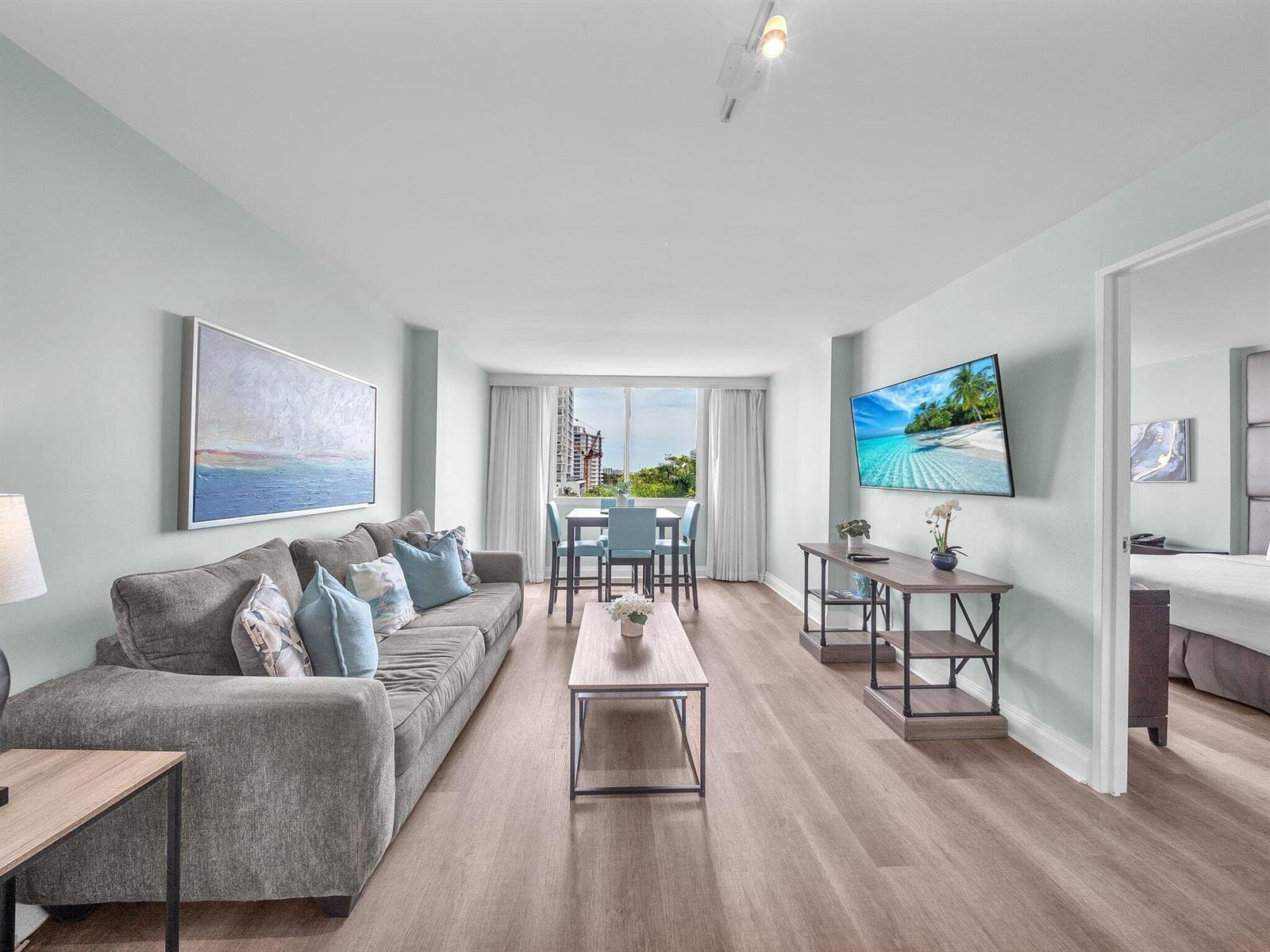 2670 E Sunrise Boulevard 509 photo 5