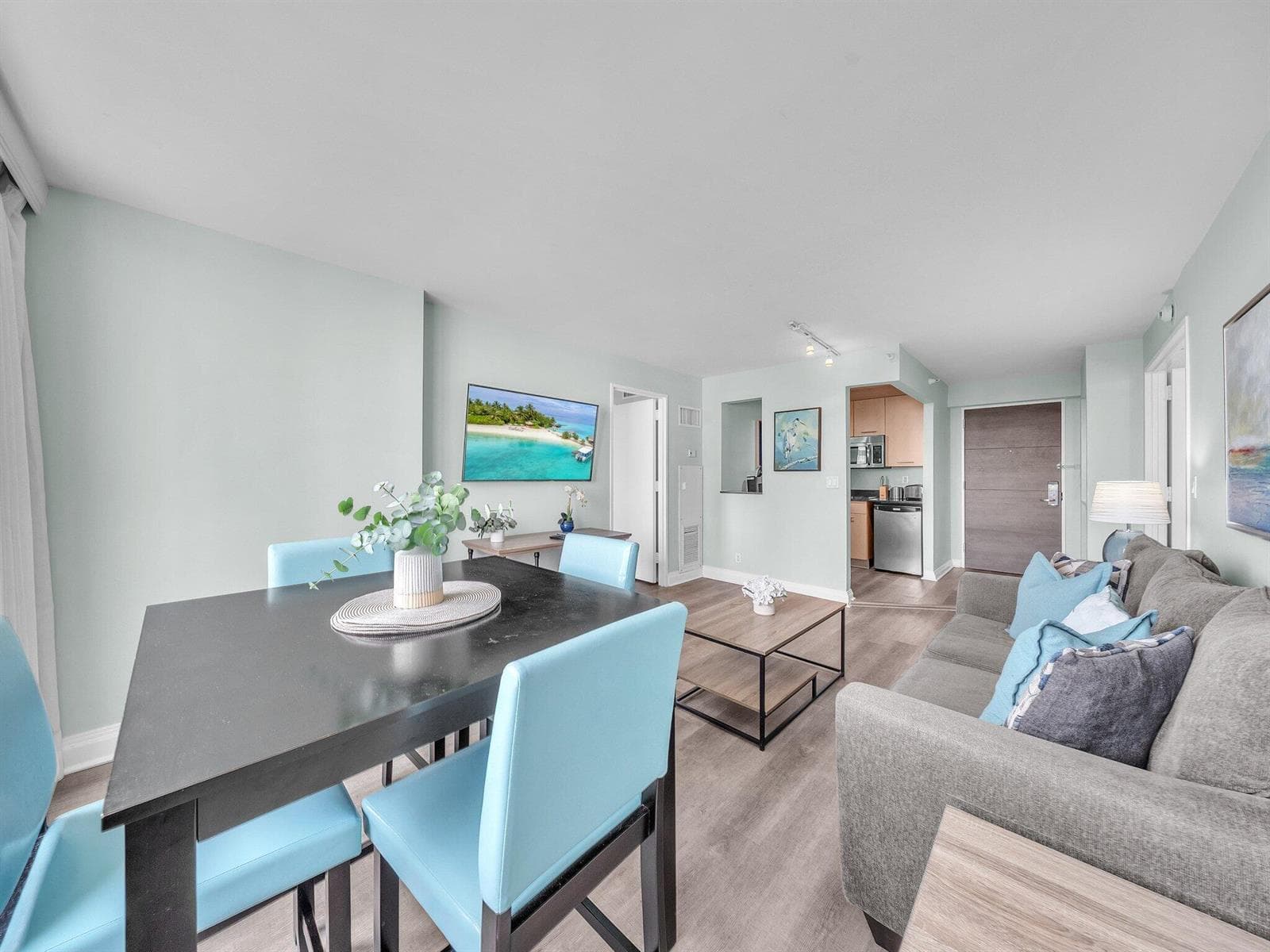 2670 E Sunrise Boulevard 509 photo 8