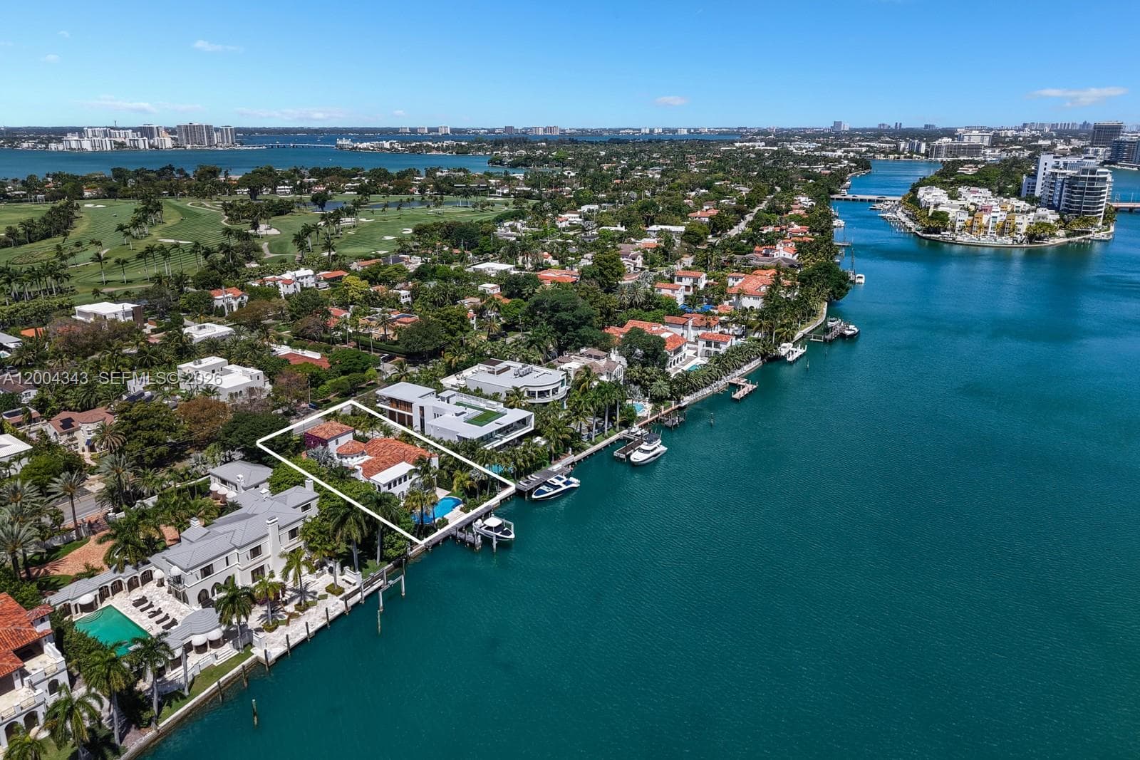 5763 Pine Tree Dr photo 2