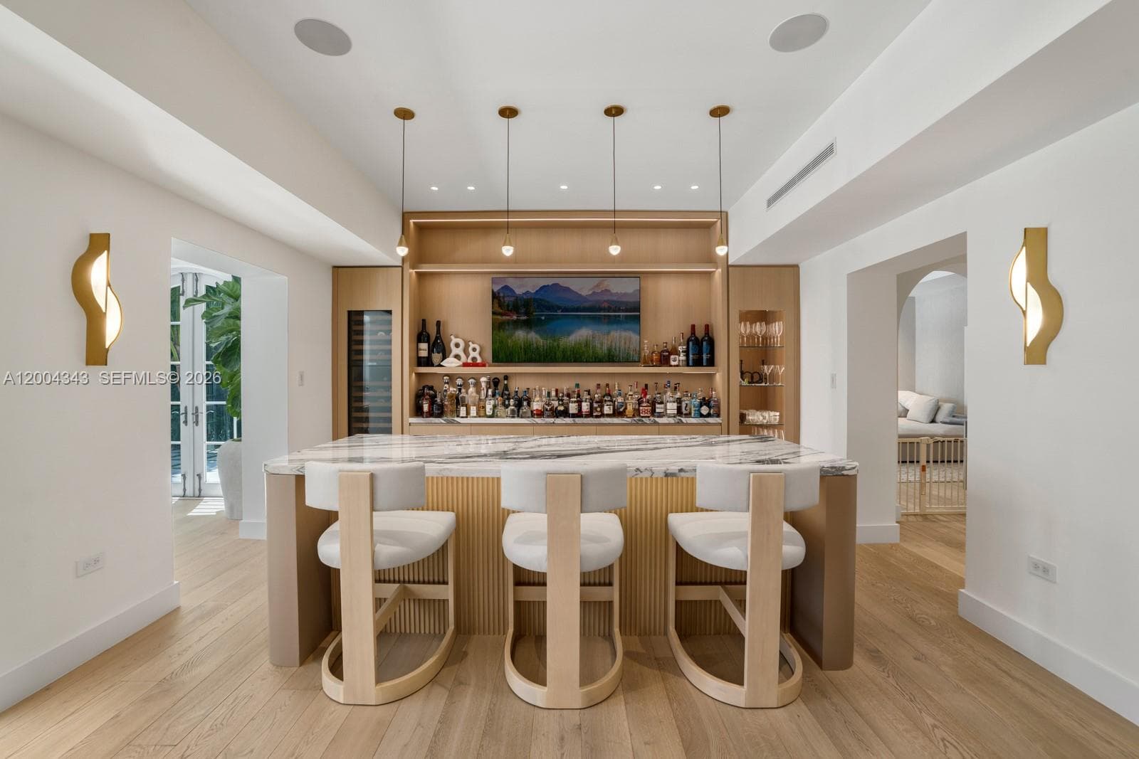 5763 Pine Tree Dr photo 7