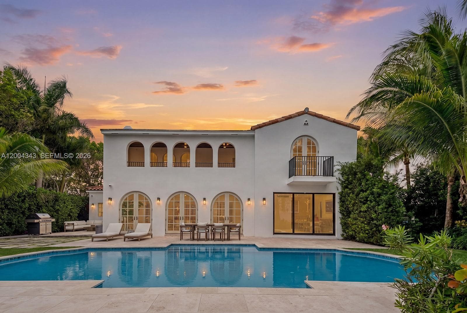 5763 Pine Tree Dr photo 3