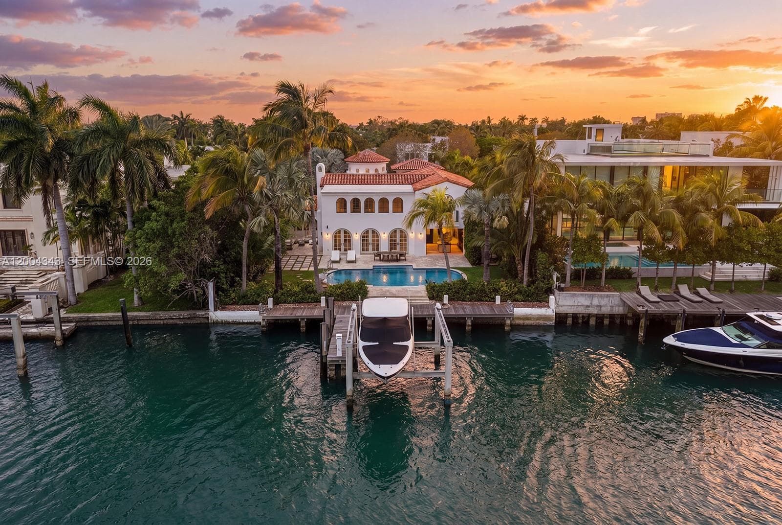 5763 Pine Tree Dr photo 1