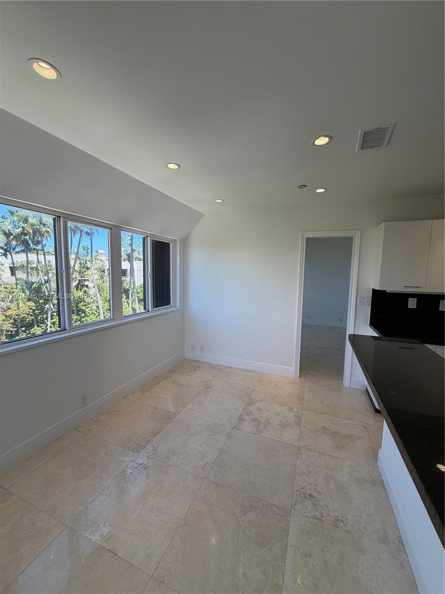 151 Crandon Blvd 444 photo 10