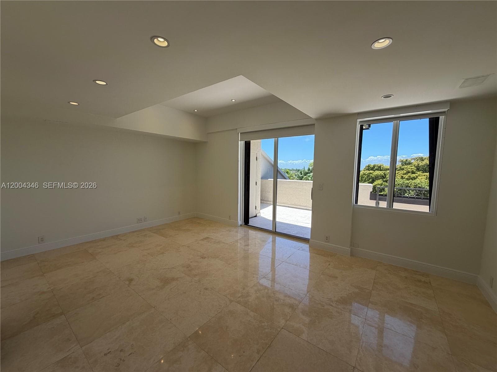 151 Crandon Blvd 444 photo 11