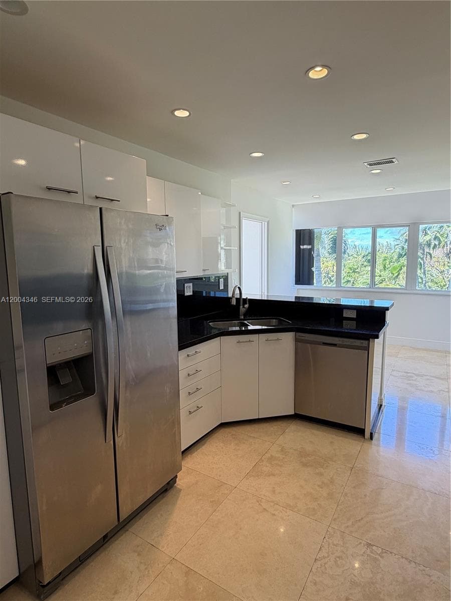 151 Crandon Blvd 444 photo 8