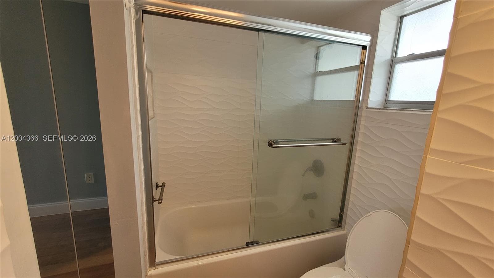 3600 170th St 302 photo 10