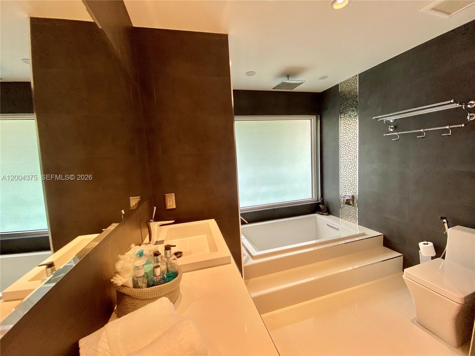 265 Shore Dr photo 16