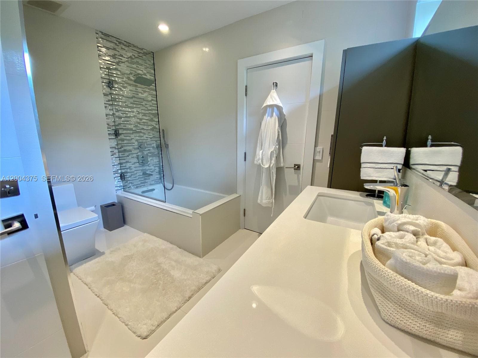 265 Shore Dr photo 20