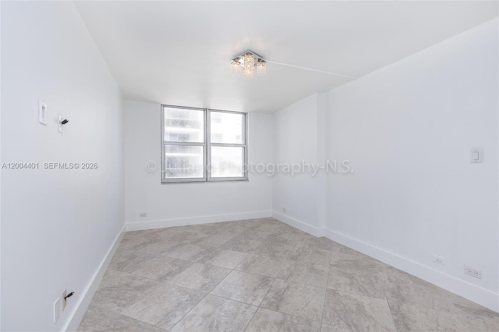 6039 Collins Ave 1415 photo 22