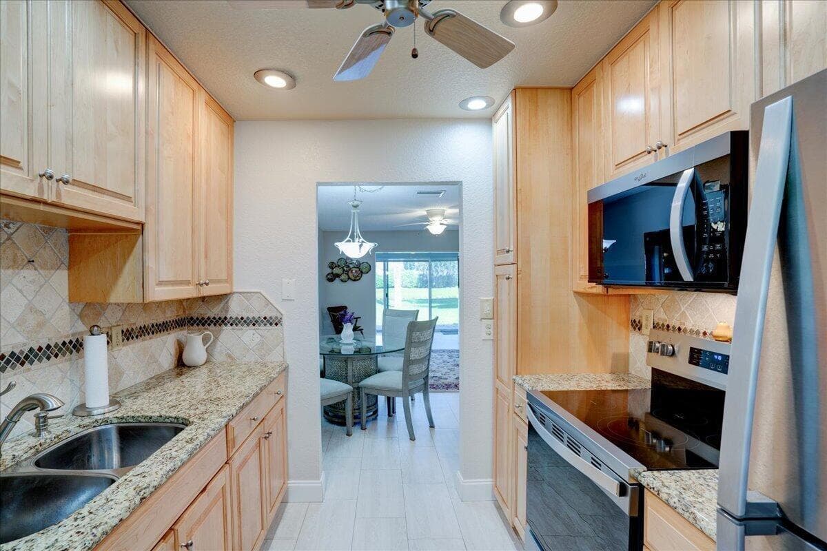 100 Leisure Lake Circle 109 photo 10