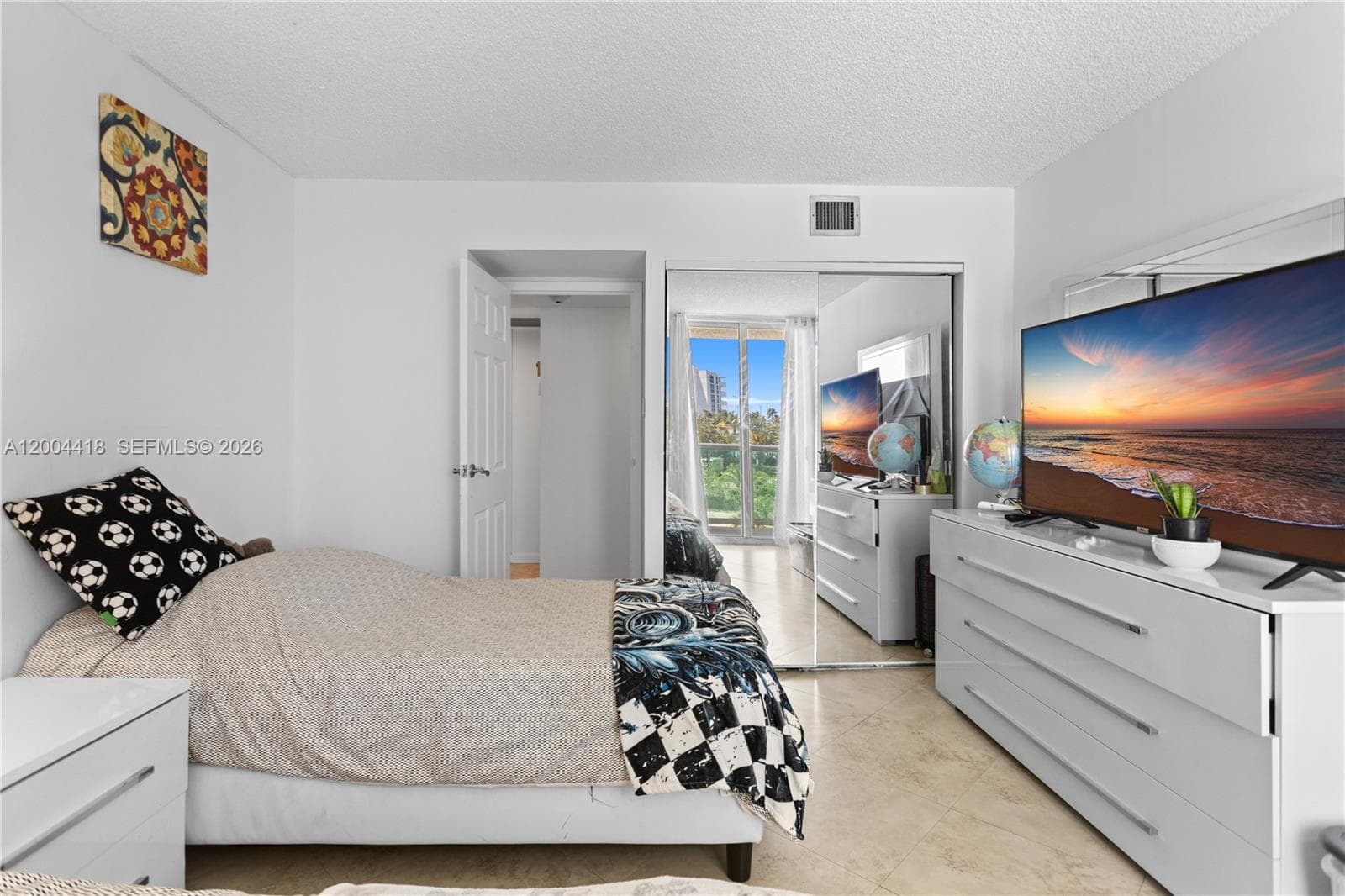 100 Bayview Dr 307 photo 20