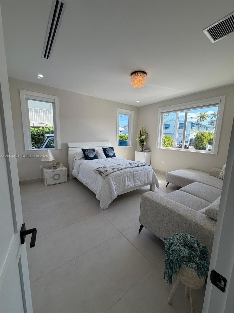 139 Tequesta St photo 14