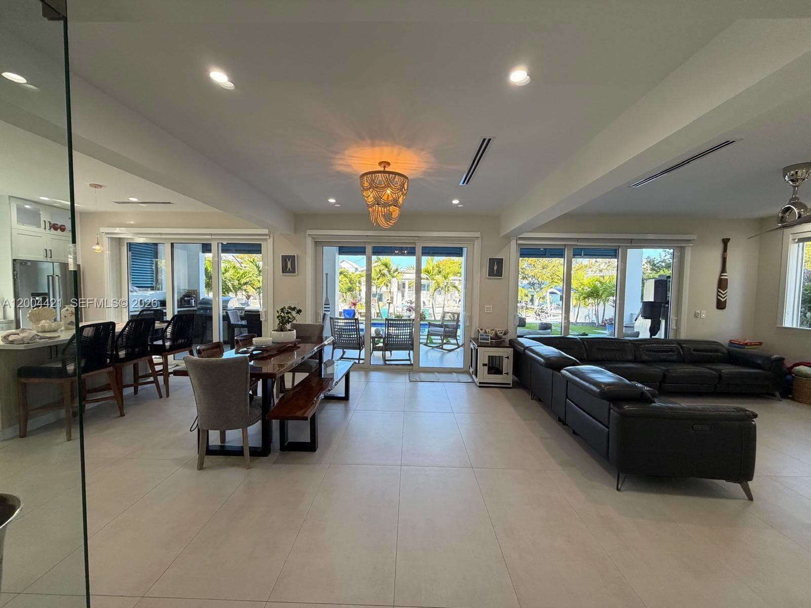 139 Tequesta St photo 8