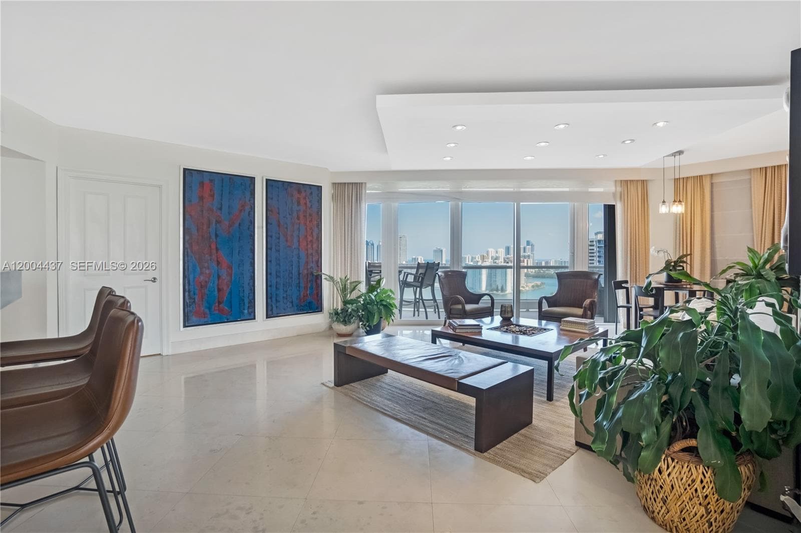 7000 Island Blvd 2802 photo 8