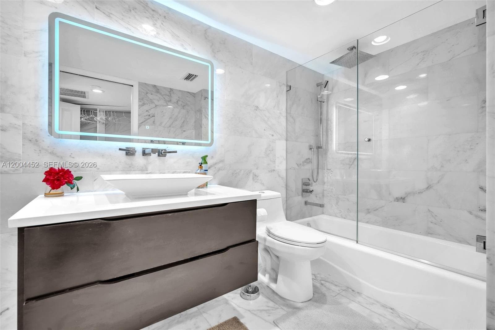 2800 Ocean Dr B-15C photo 17