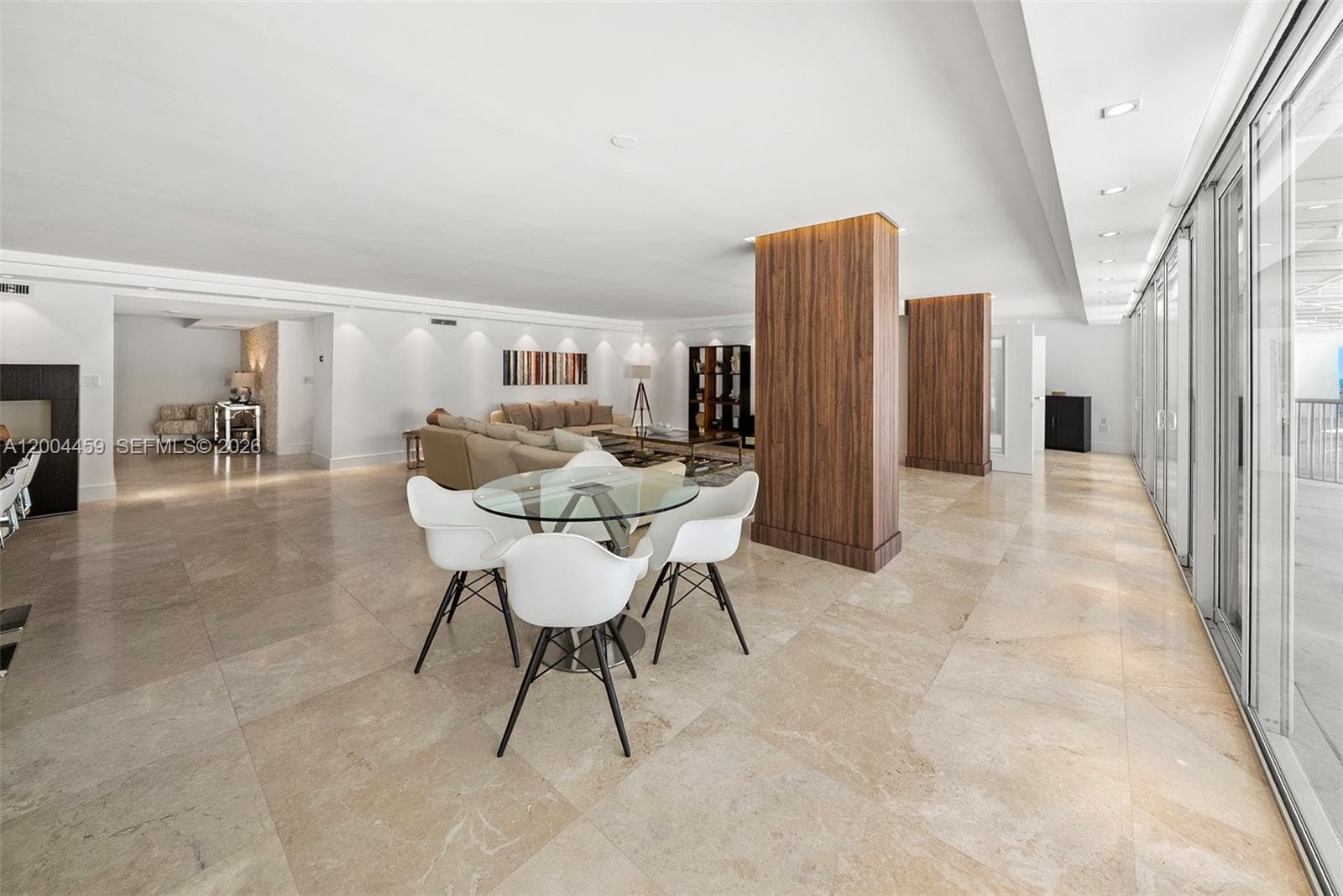 600 Grapetree Dr 3BS photo 11