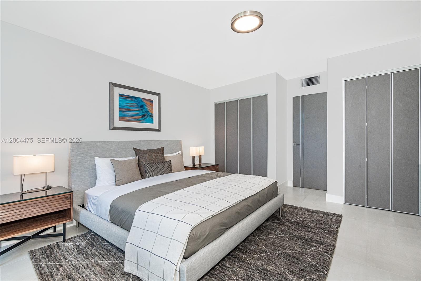 2301 Collins Ave 1440 photo 16