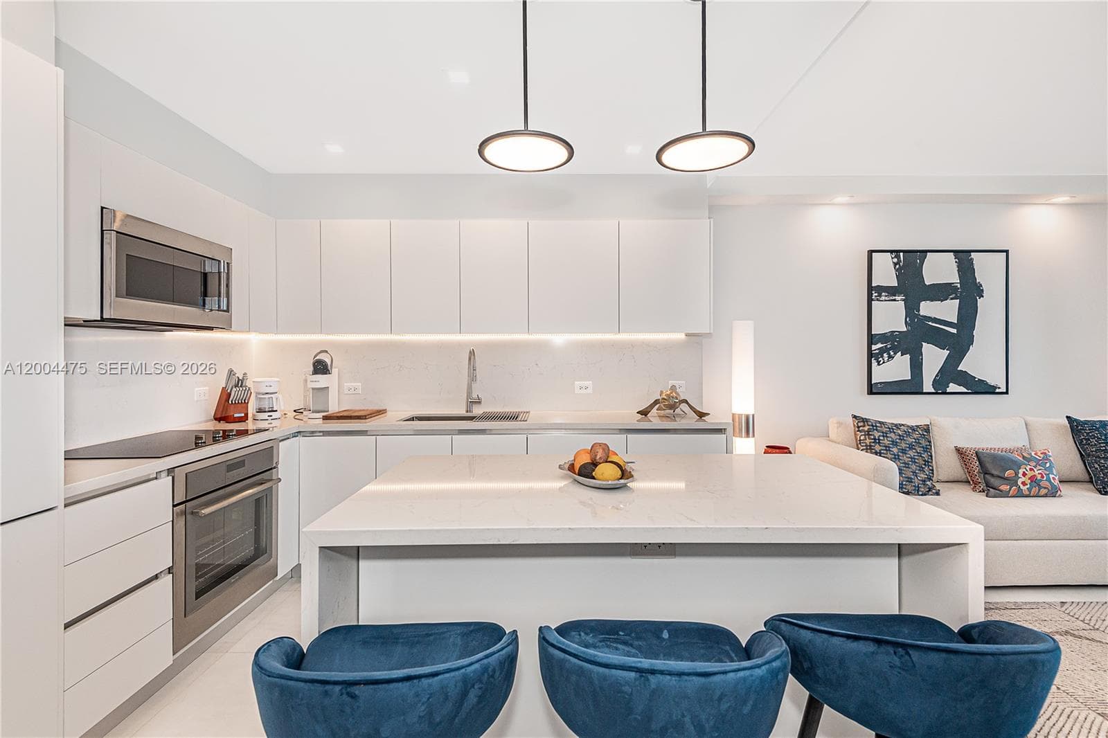 2301 Collins Ave 1440 photo 12