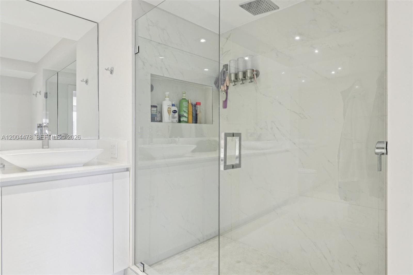 3640 Yacht Club Dr 1007 photo 22