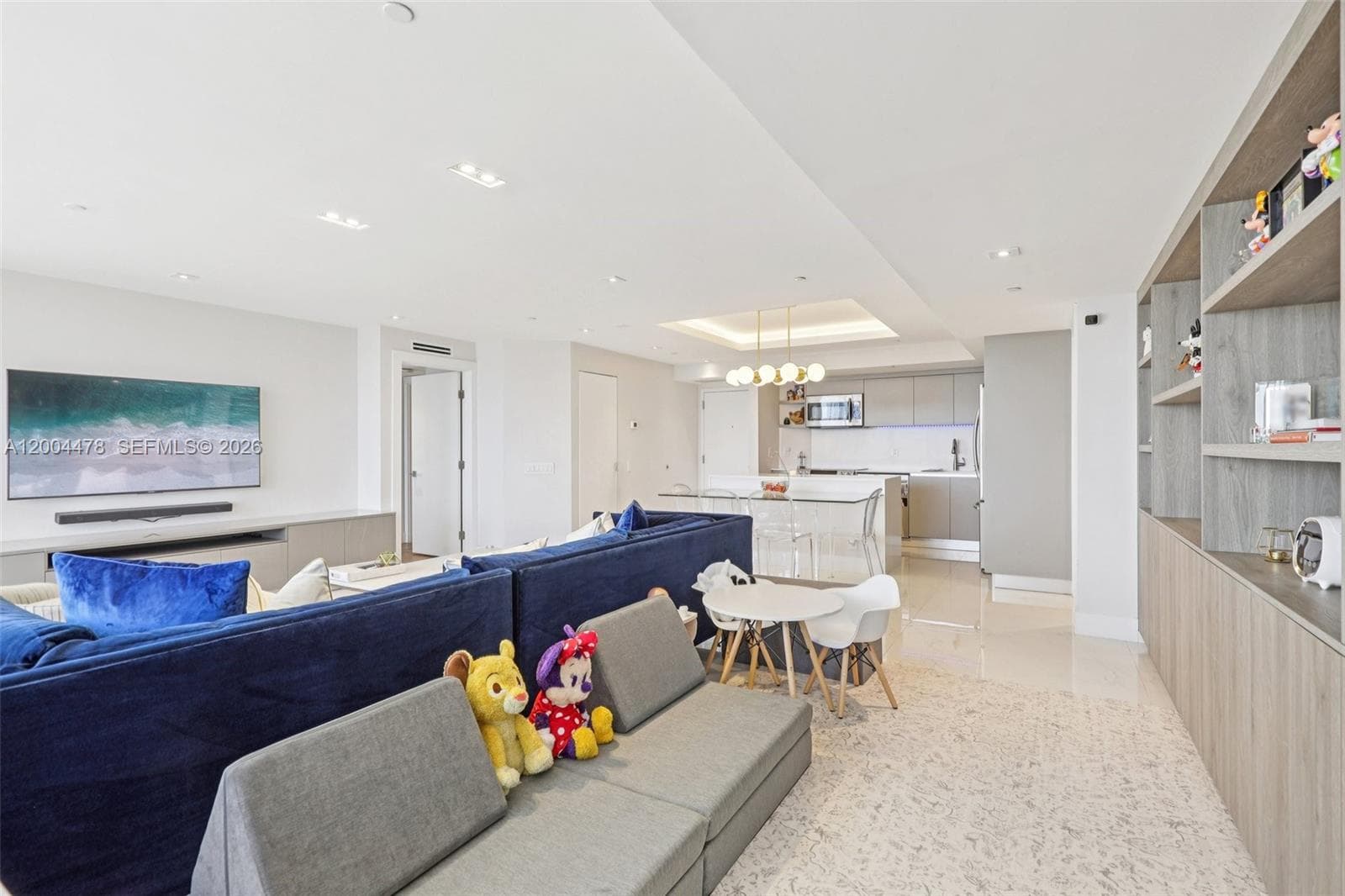 3640 Yacht Club Dr 1007 photo 8