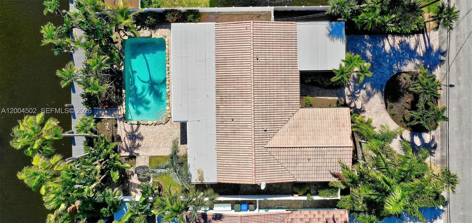 1704 5th Ct photo 25