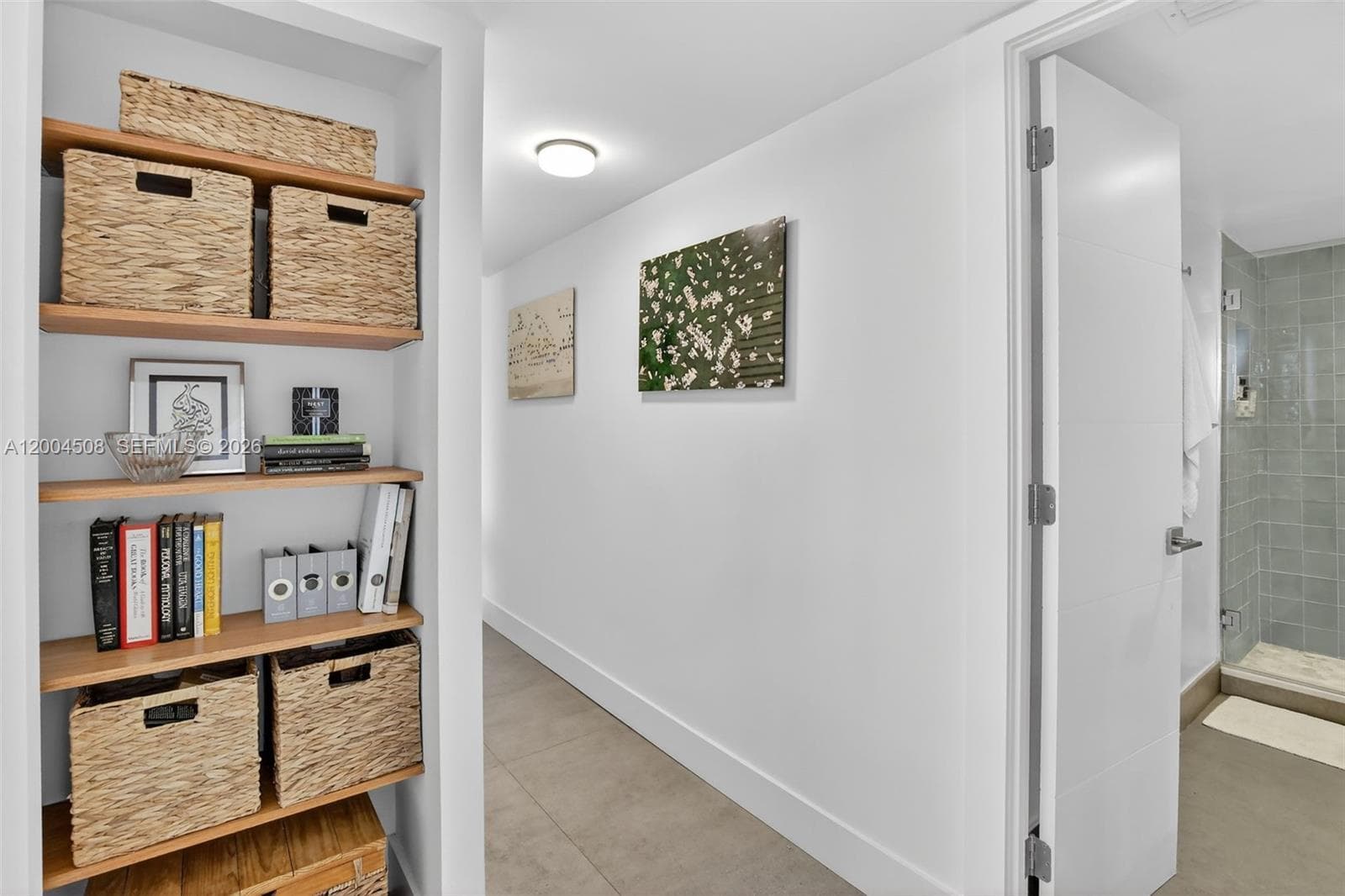 2780 183rd ST 1714 photo 24