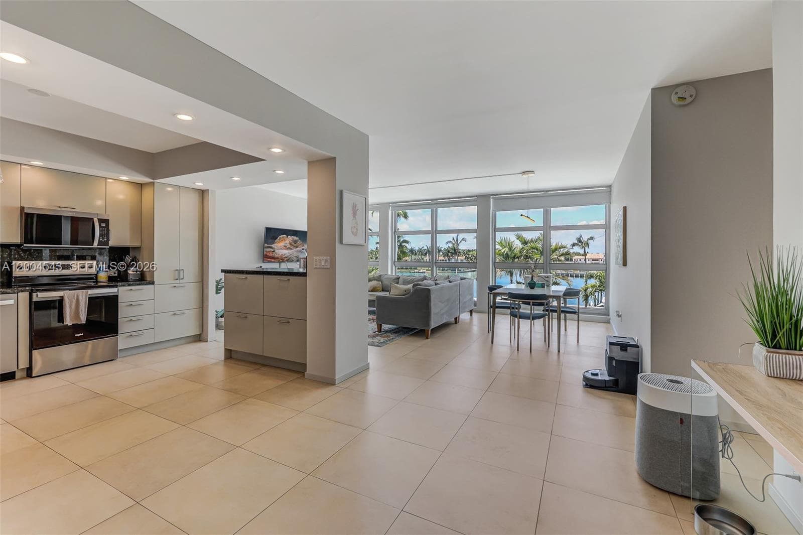 5055 Collins Ave 3K photo 12