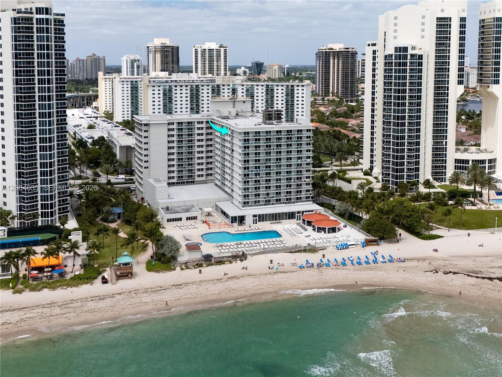 19201 Collins Ave 1109 photo 13