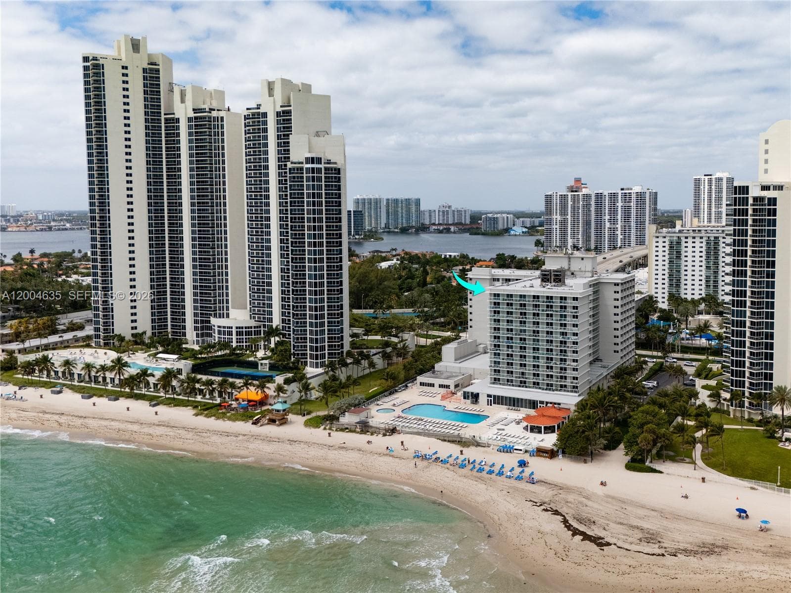 19201 Collins Ave 1109 photo 14