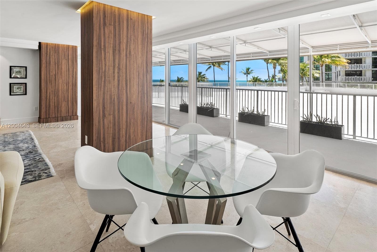 600 Grapetree Dr 3BS photo 10