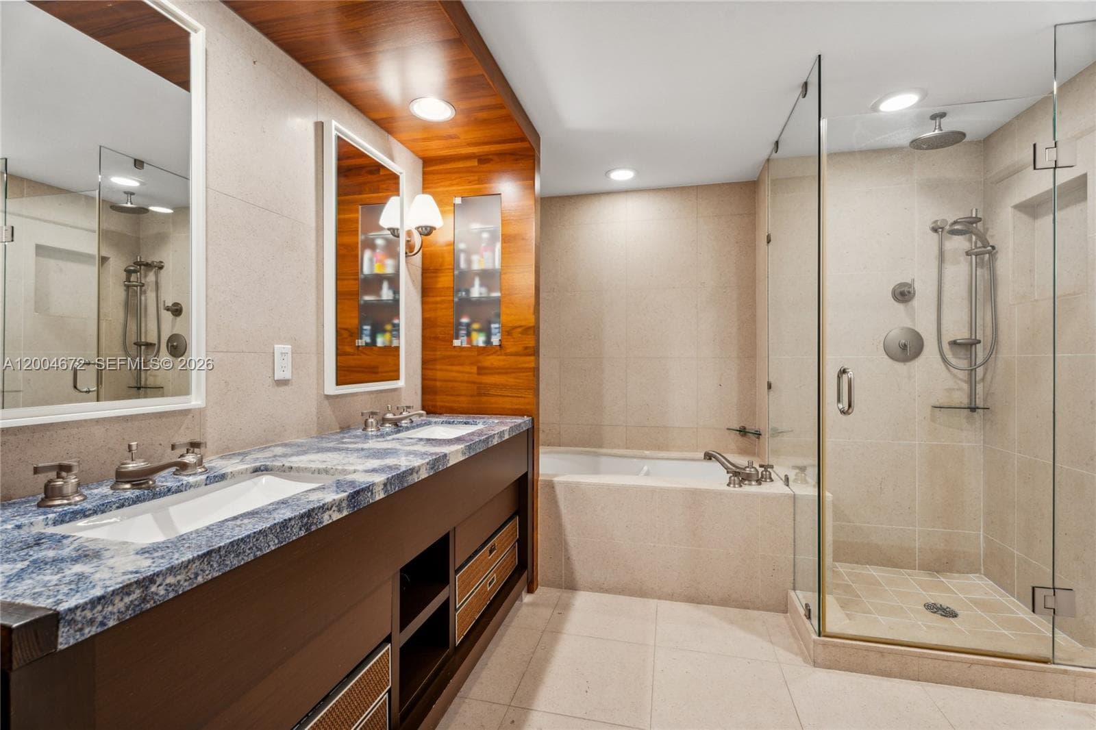 6799 Collins Ave 1602 photo 20