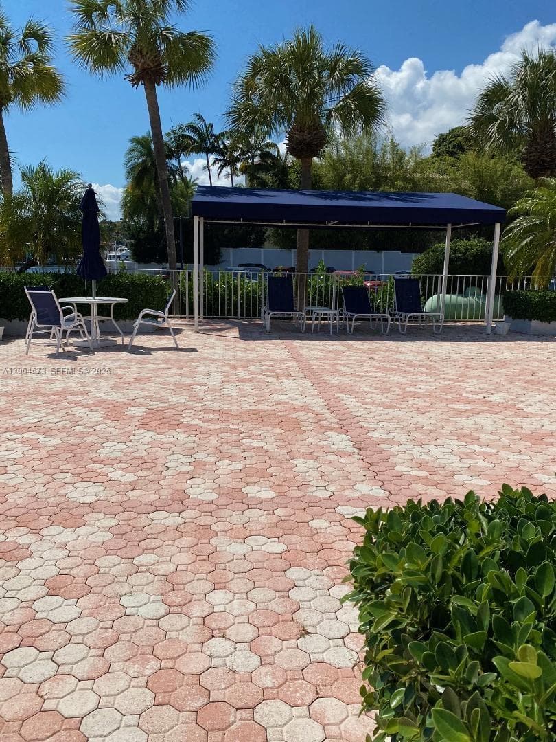 100 Edgewater Dr 102 photo 14